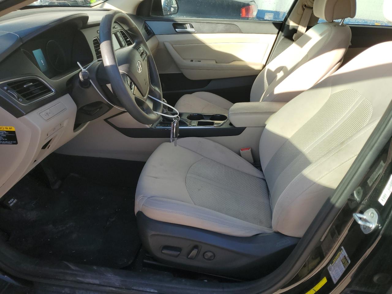 2015 Hyundai Sonata - Image 7