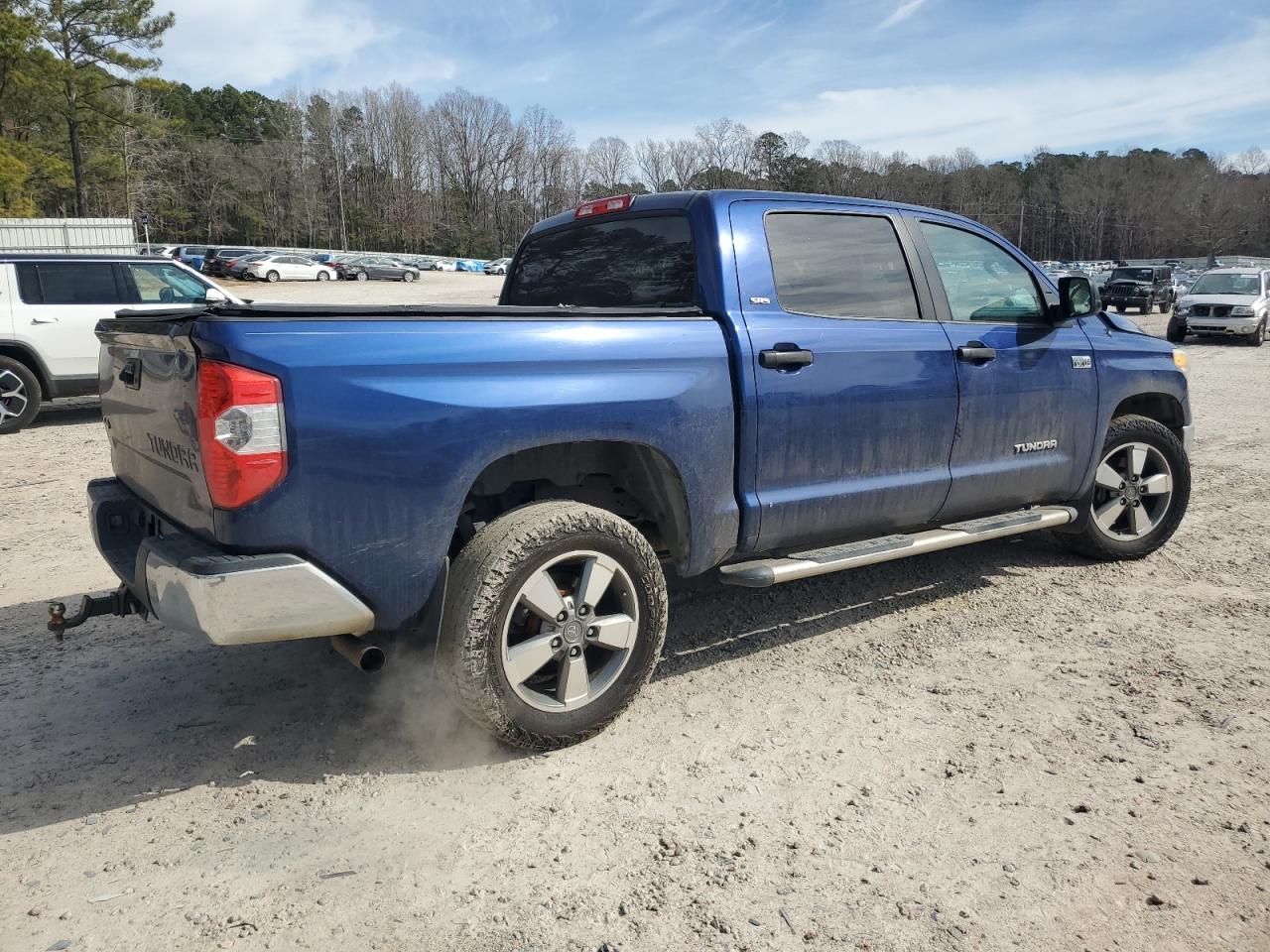 2014 Toyota Tundra - Image 3
