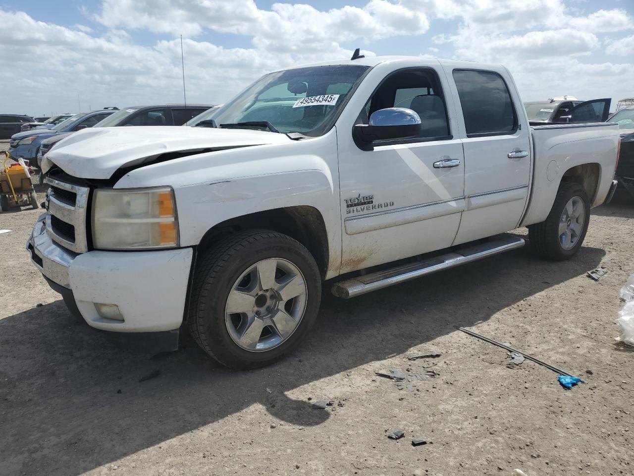 2011 Chevrolet Silverado - Image 1