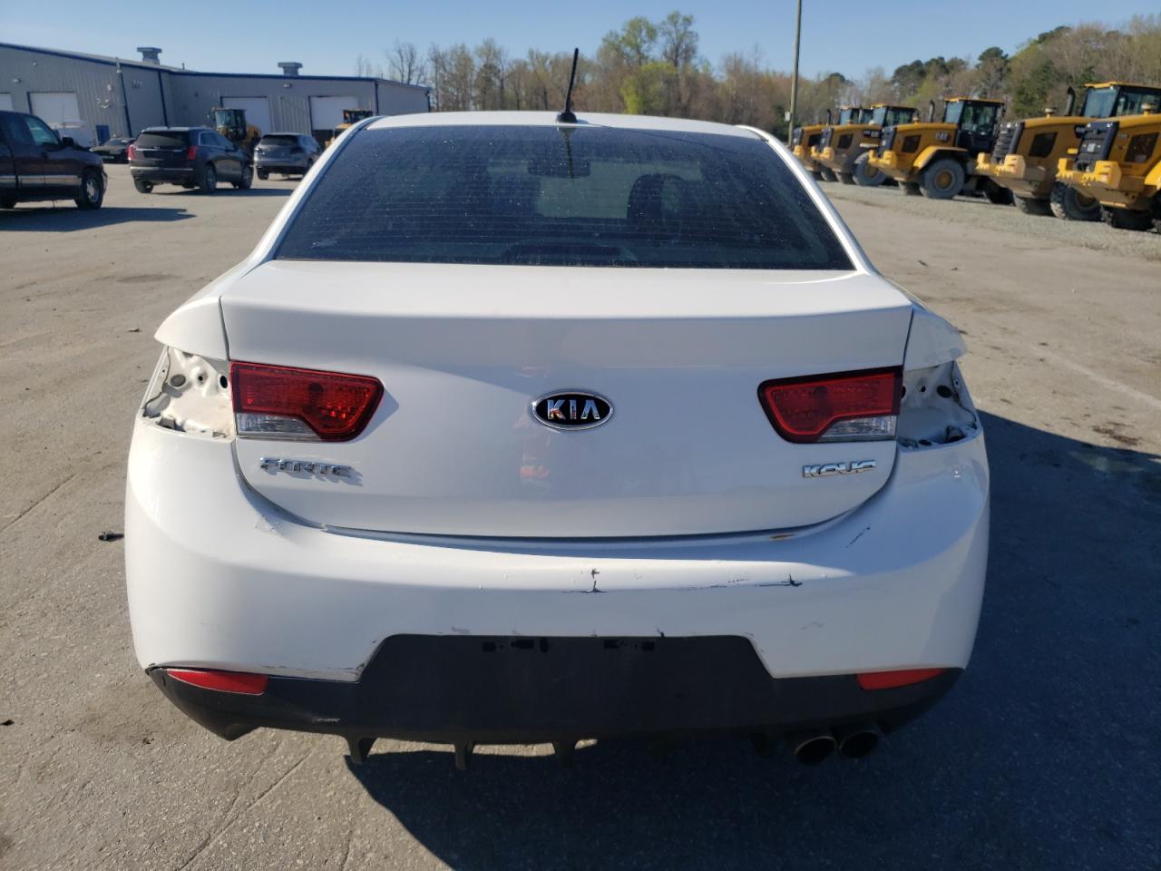 2010 Kia Forte Ex VIN: KNAFU6A21A5197313 Lot: 50221205