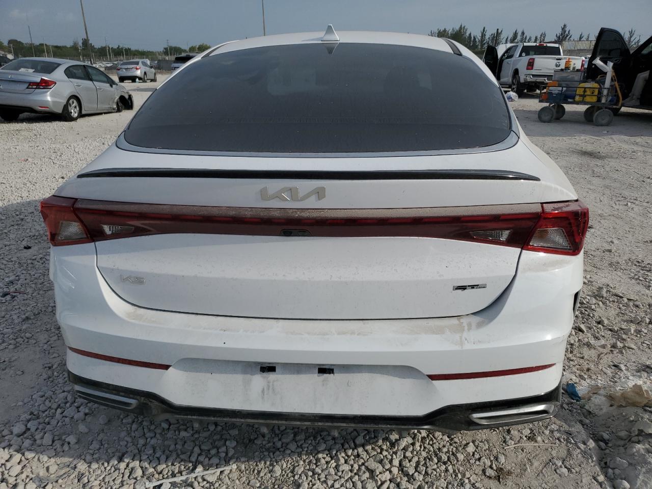 2023 Kia K5 - Image 6