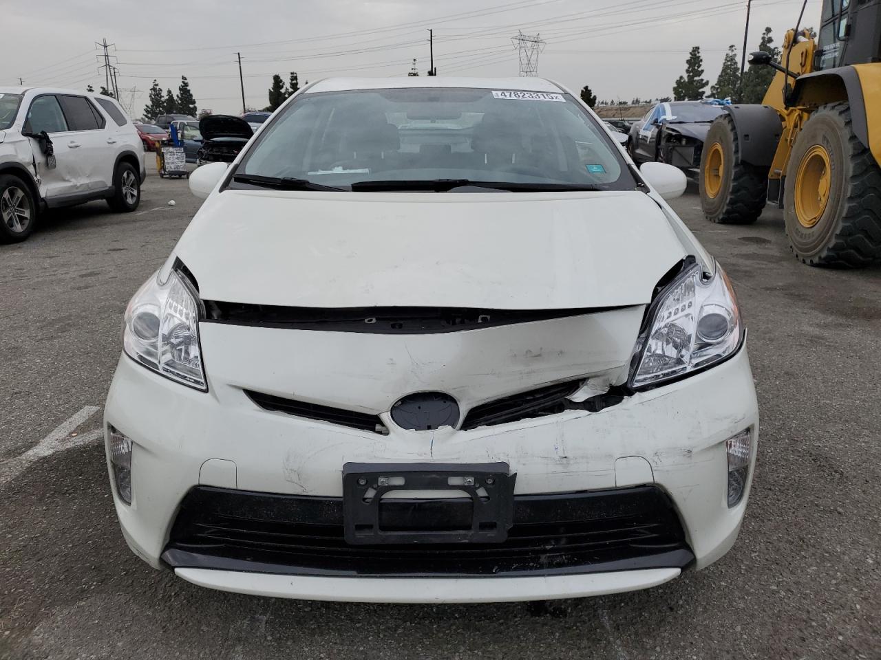 2015 Toyota Prius - Image 5