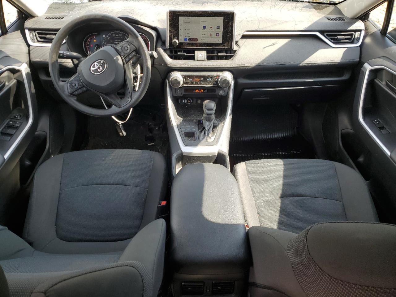 2023 Toyota RAV 4 - Image 8