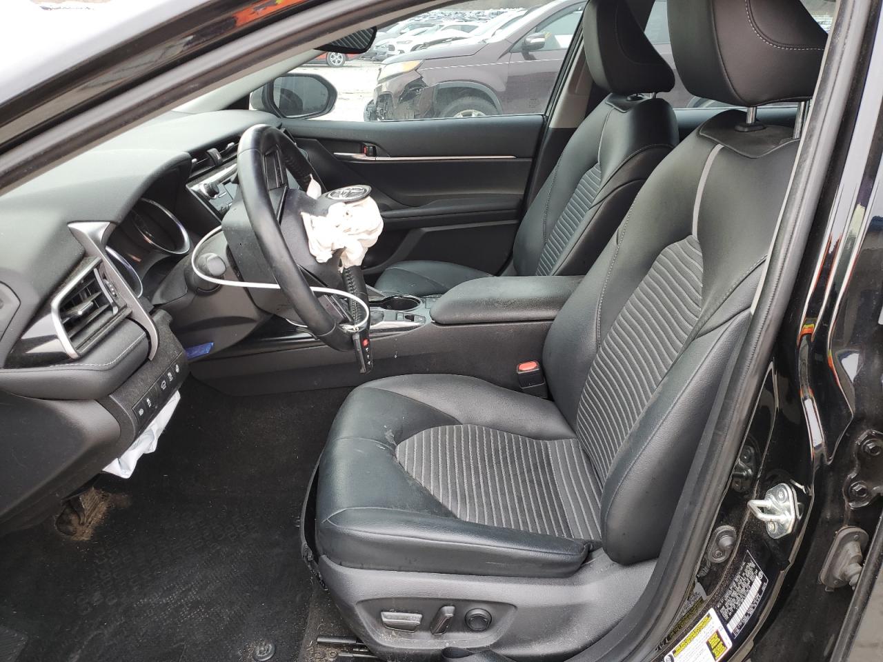 2020 Toyota Camry - Image 7