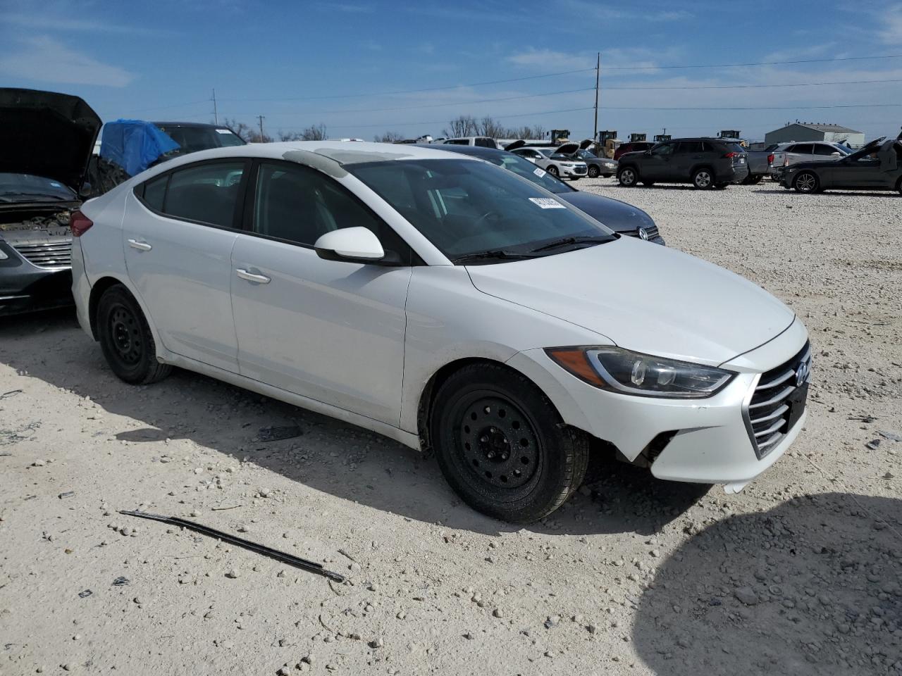 2018 Hyundai Elantra - Image 4