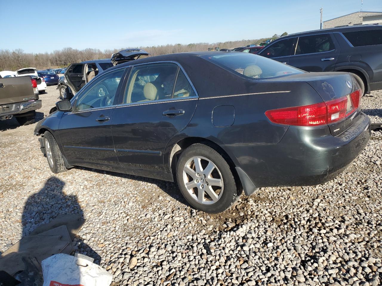 2005 Honda Accord - Image 2