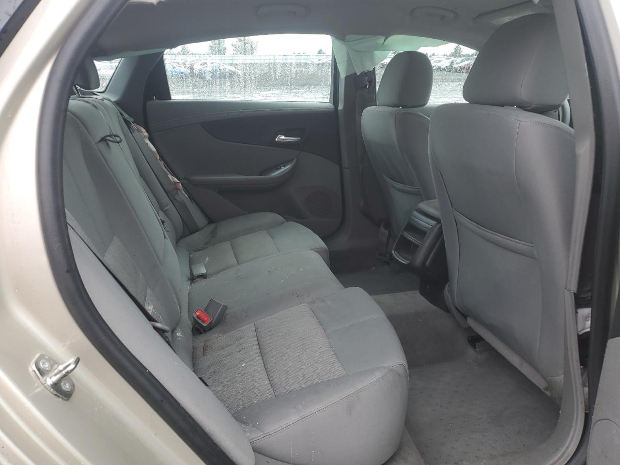 2015 Chevrolet Impala - Image 11
