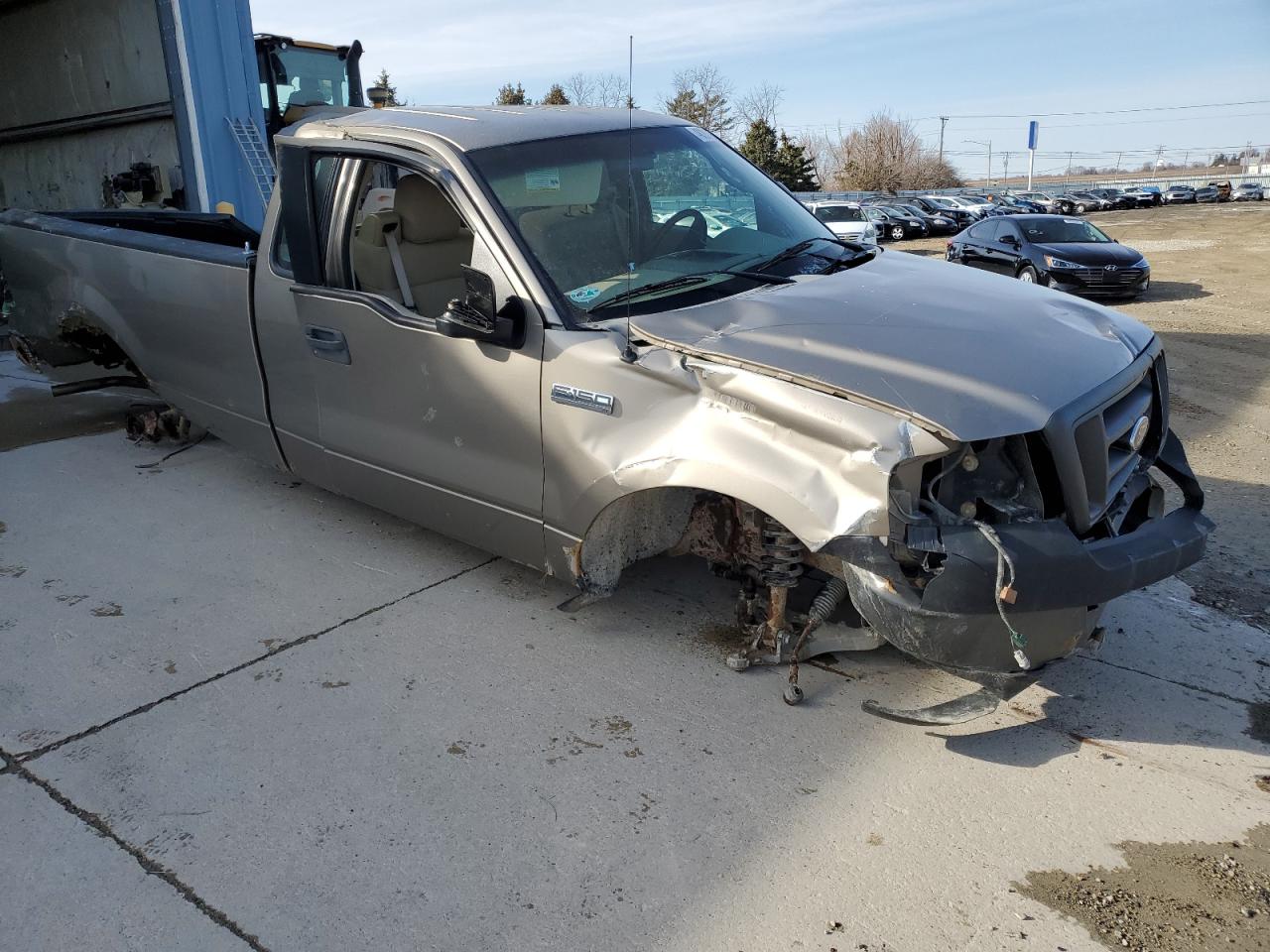 2005 Ford F-150 - Image 4
