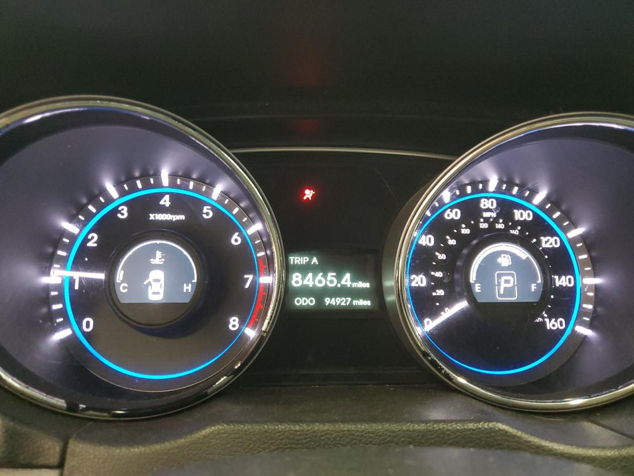 2014 Hyundai Sonata - Image 9