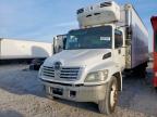 Grand Prairie, TX에서 판매 중인 2006 Hino 268 Refrigerated Truck - Side