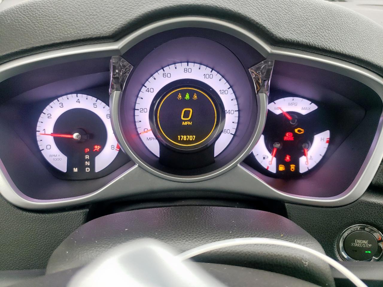 2010 Cadillac SRX - Image 9