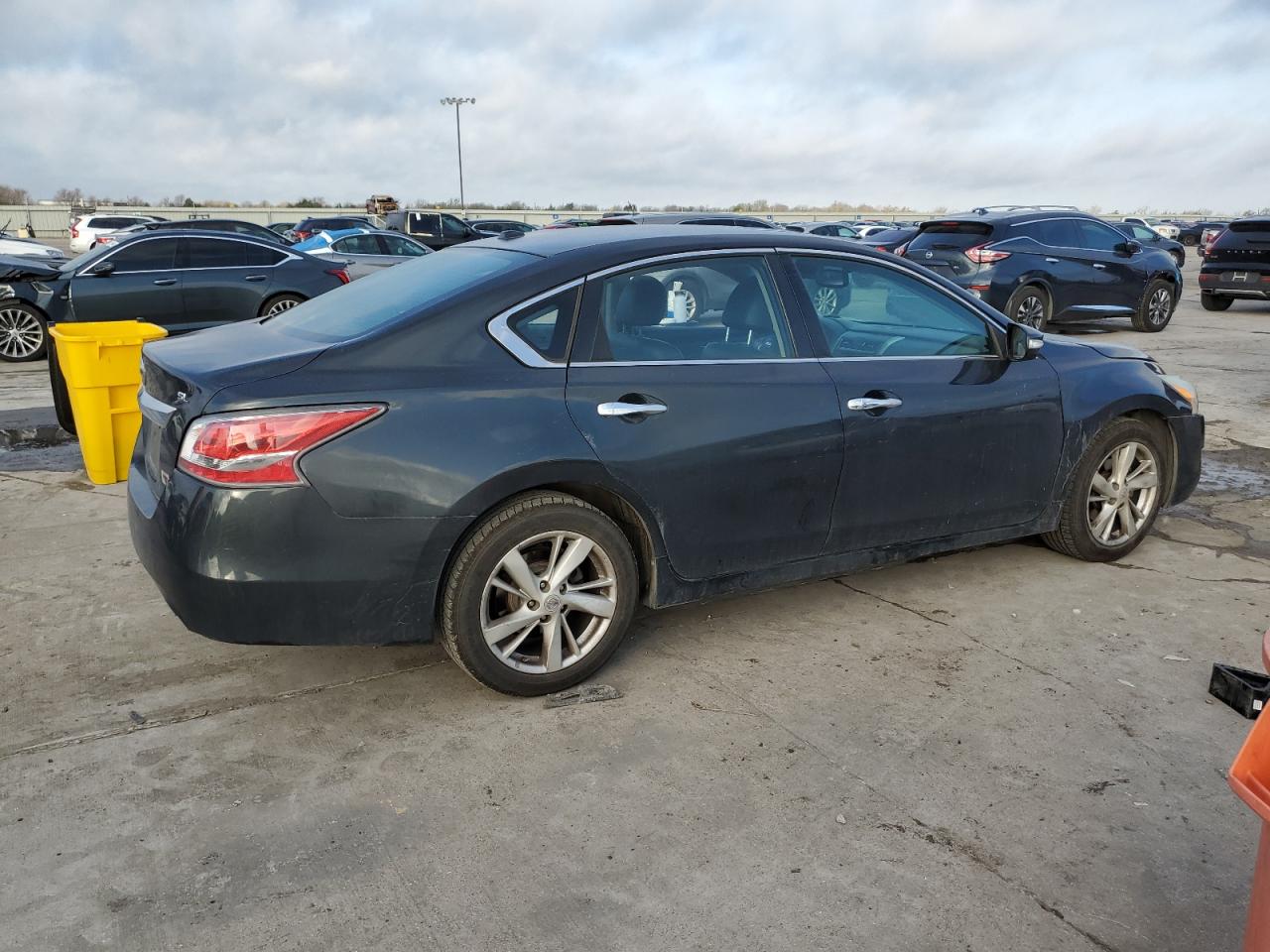2014 Nissan Altima - Image 3