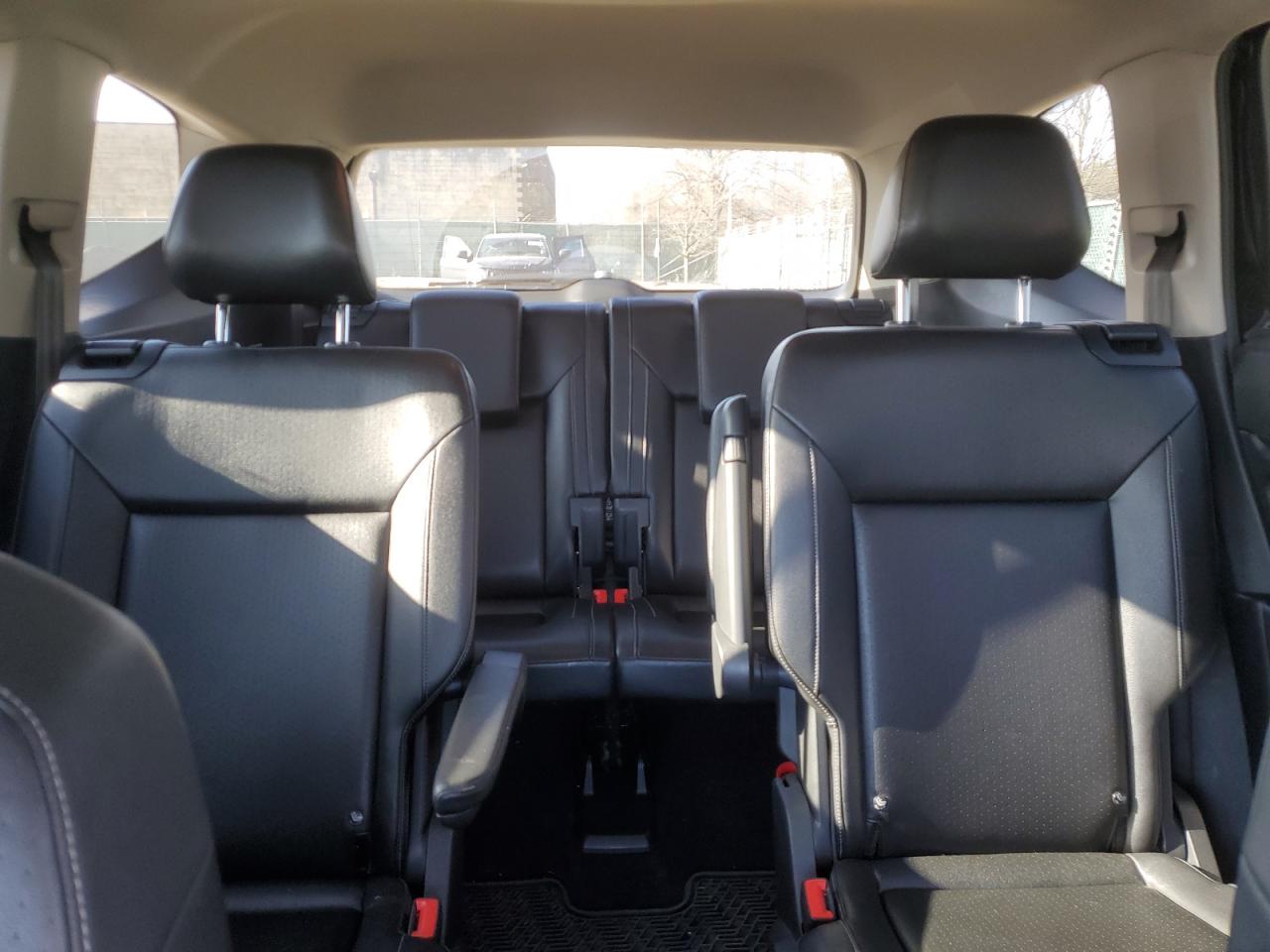 2018 Volkswagen Atlas - Image 10