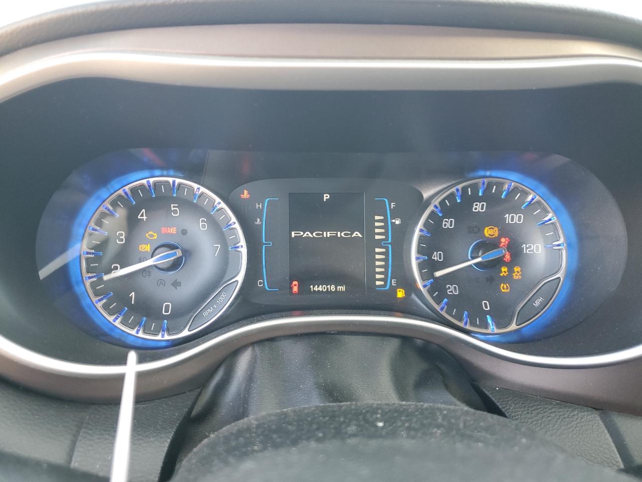 2C4RC1BG3HR569490 - 2017 Chrysler PACIFICA - #undefined