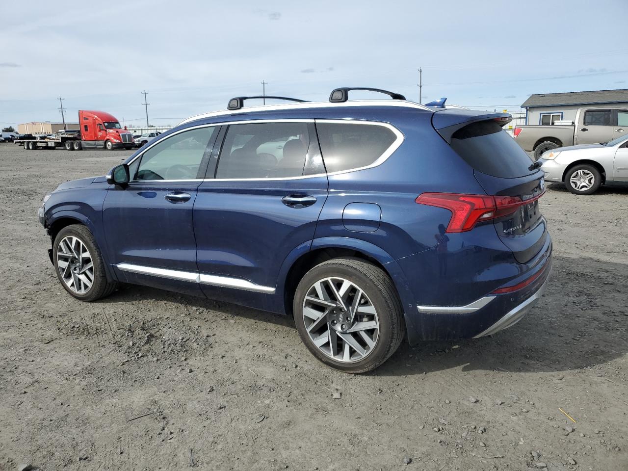 2023 Hyundai Santa Fe - Image 2