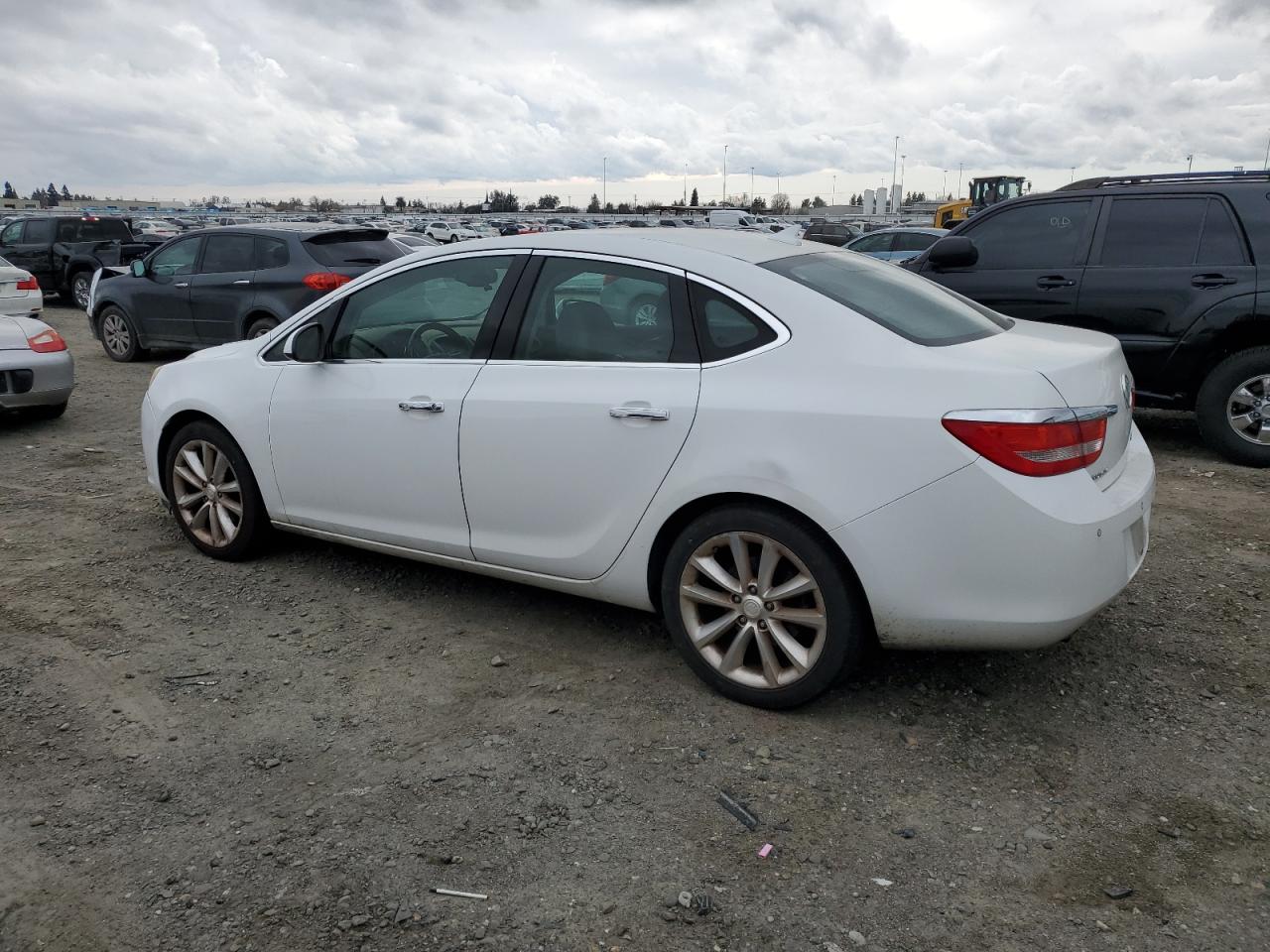 2014 Buick Verano - Image 2