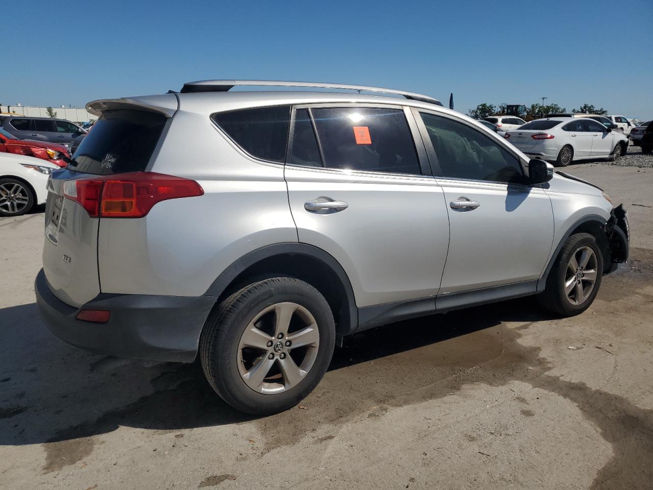 2015 Toyota RAV 4 - Image 3