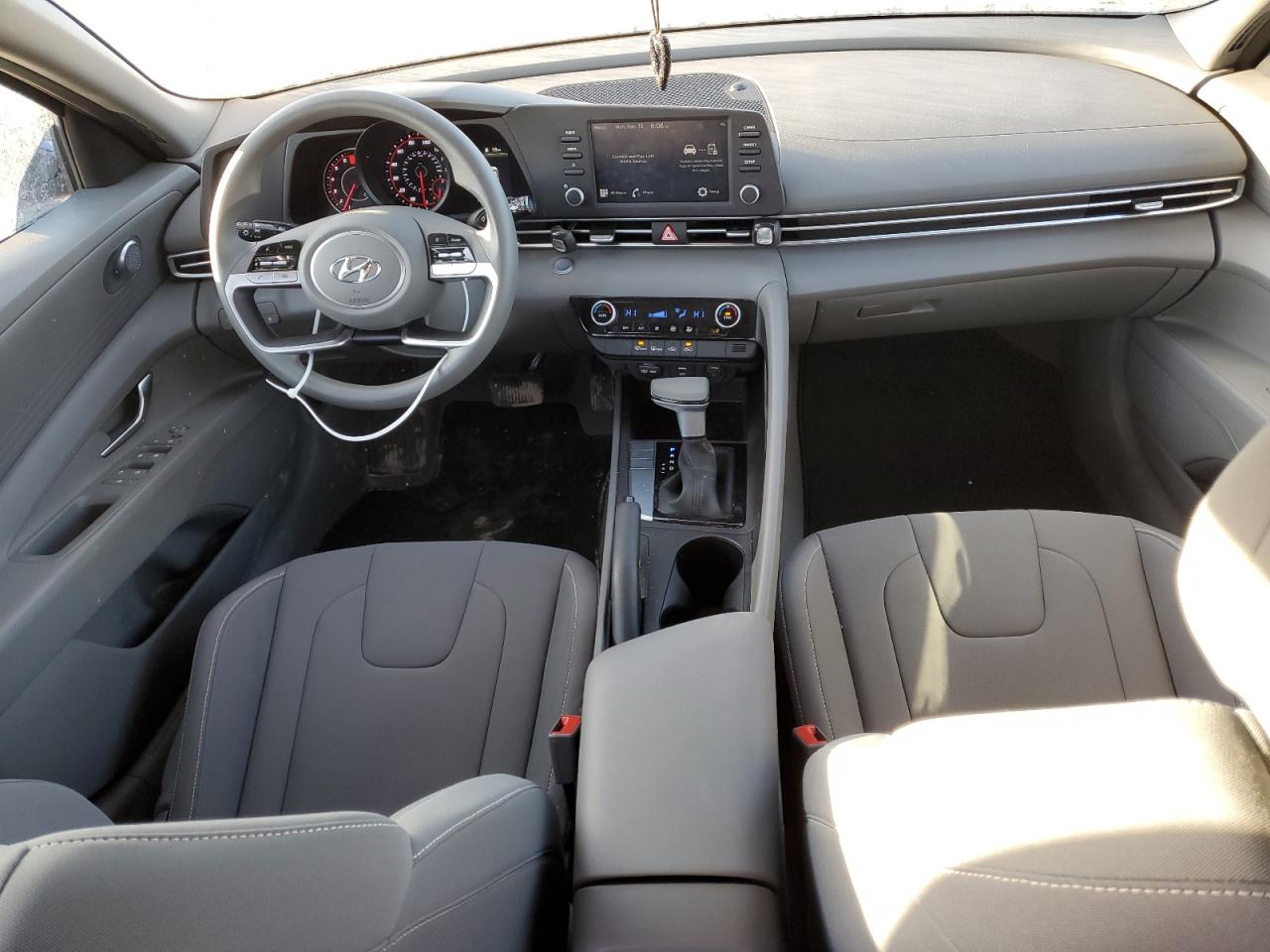 2023 Hyundai Elantra - Image 8