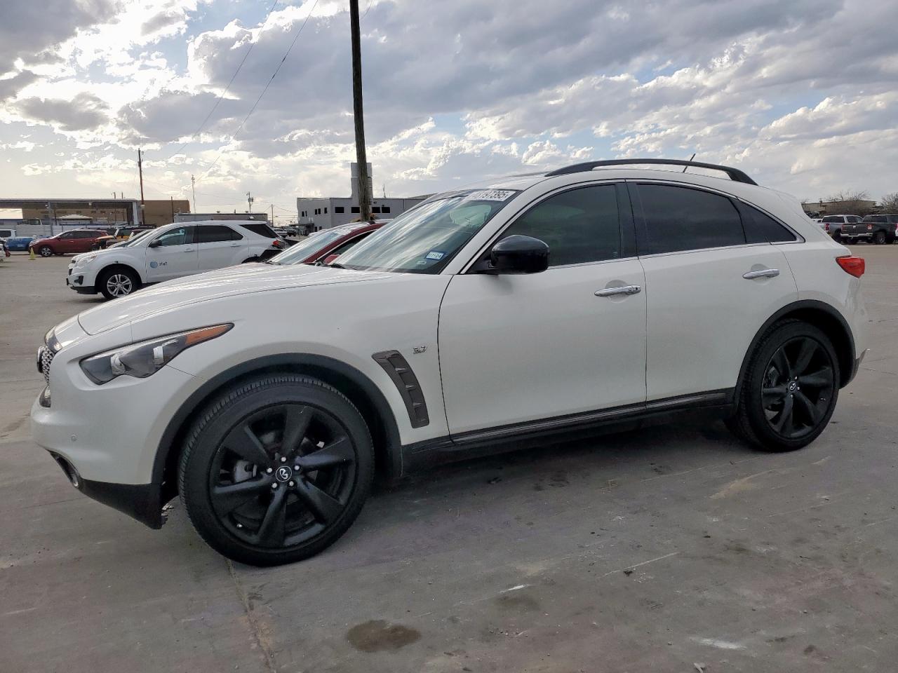 2017 Infiniti QX70 - Image 1