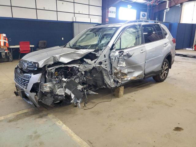 2024 Subaru Forester Limited de vânzare în East Granby, CT - Front End