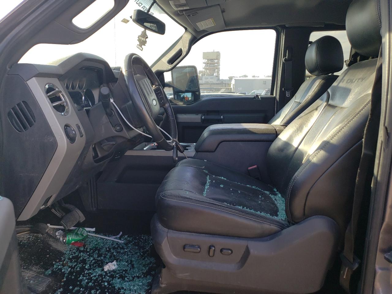 2013 Ford F350 - Image 7