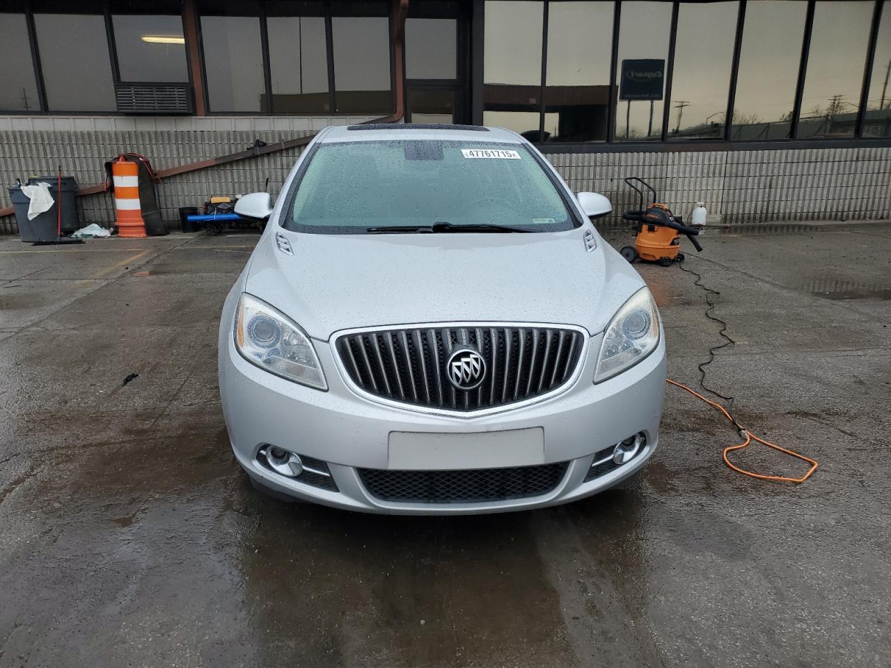 2013 Buick Verano - Image 5