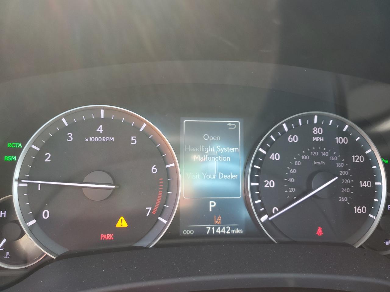 2019 Lexus RX - Image 9