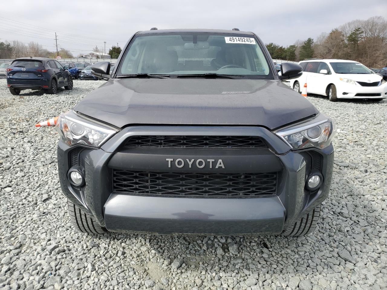 2019 Toyota 4Runner - Image 5