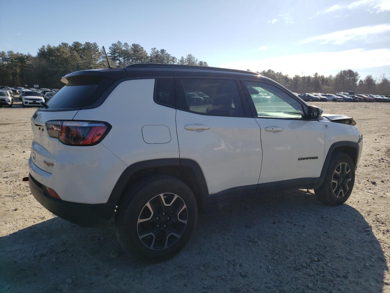 2019 Jeep Compass - Image 3
