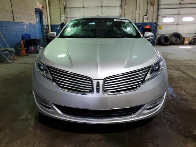 Седаны LINCOLN MKZ 2014 Серебристый