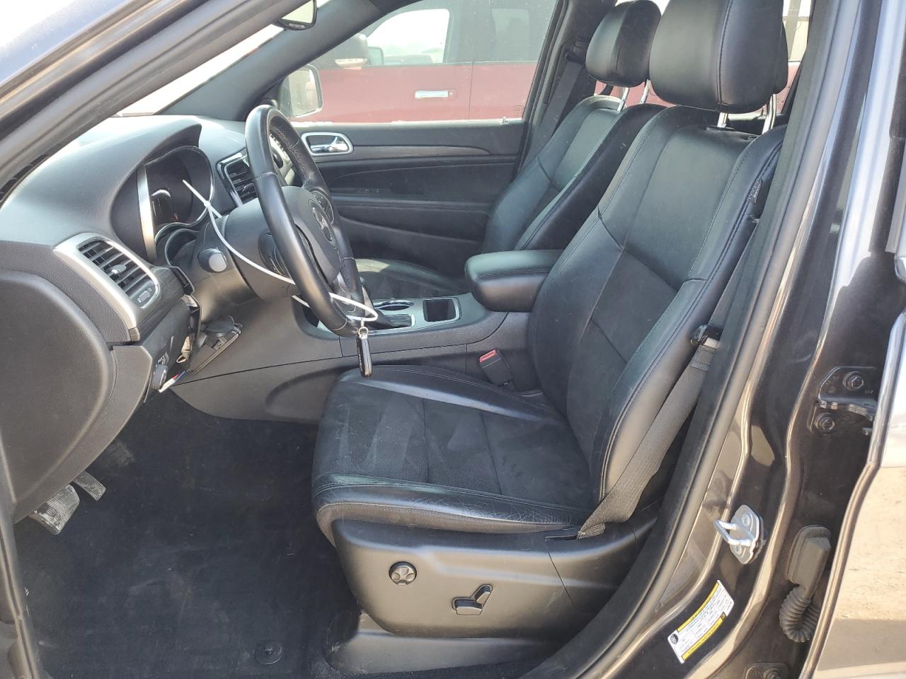 2020 Jeep Grand Cherokee - Image 7