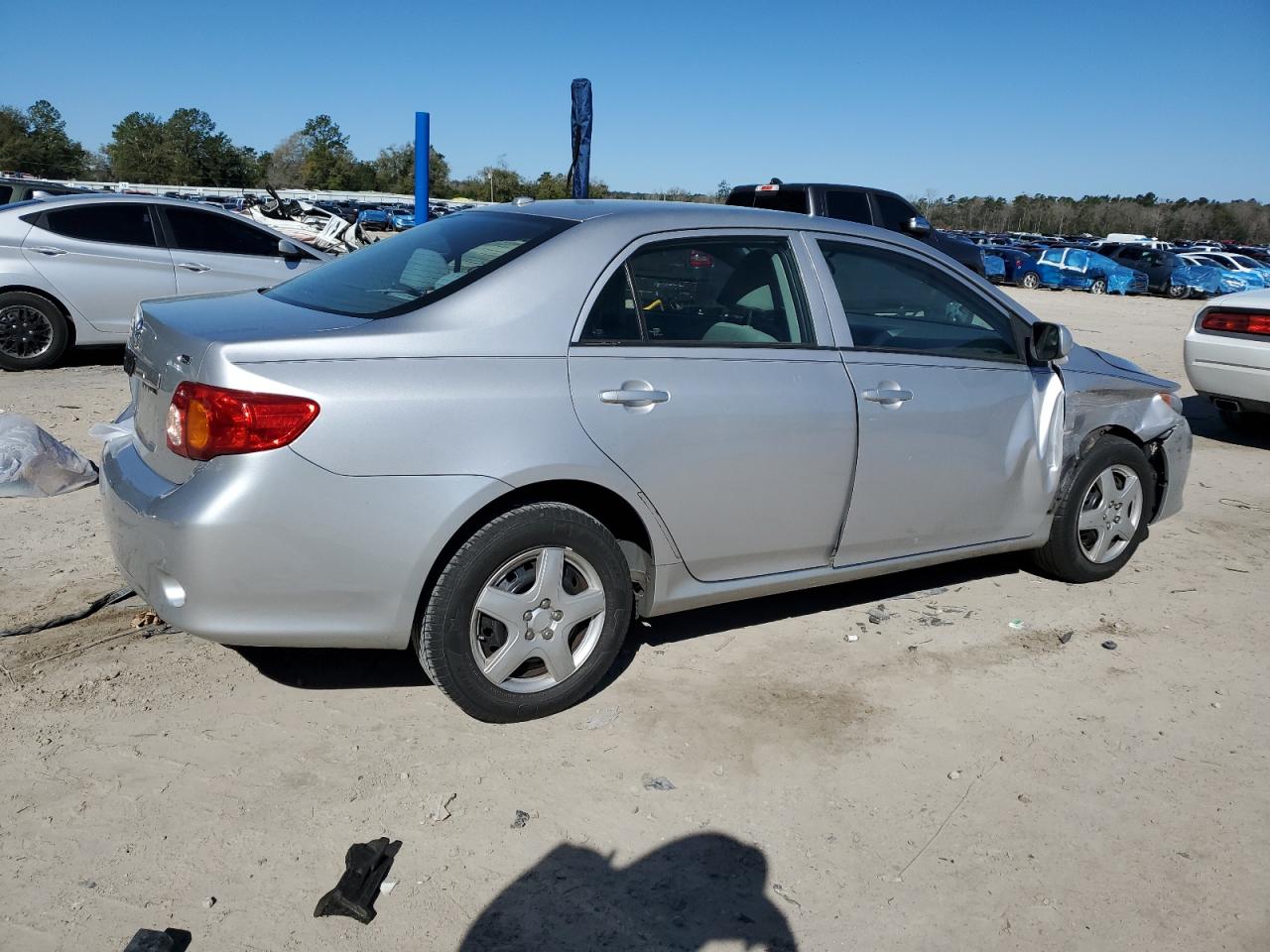 2010 Toyota Corolla - Image 3