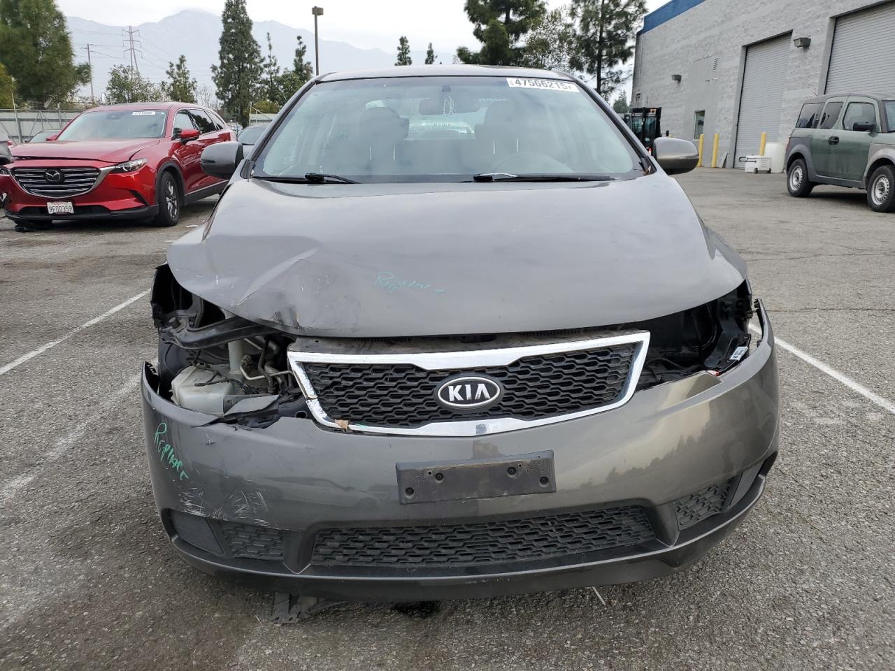 2013 Kia Forte - Image 5