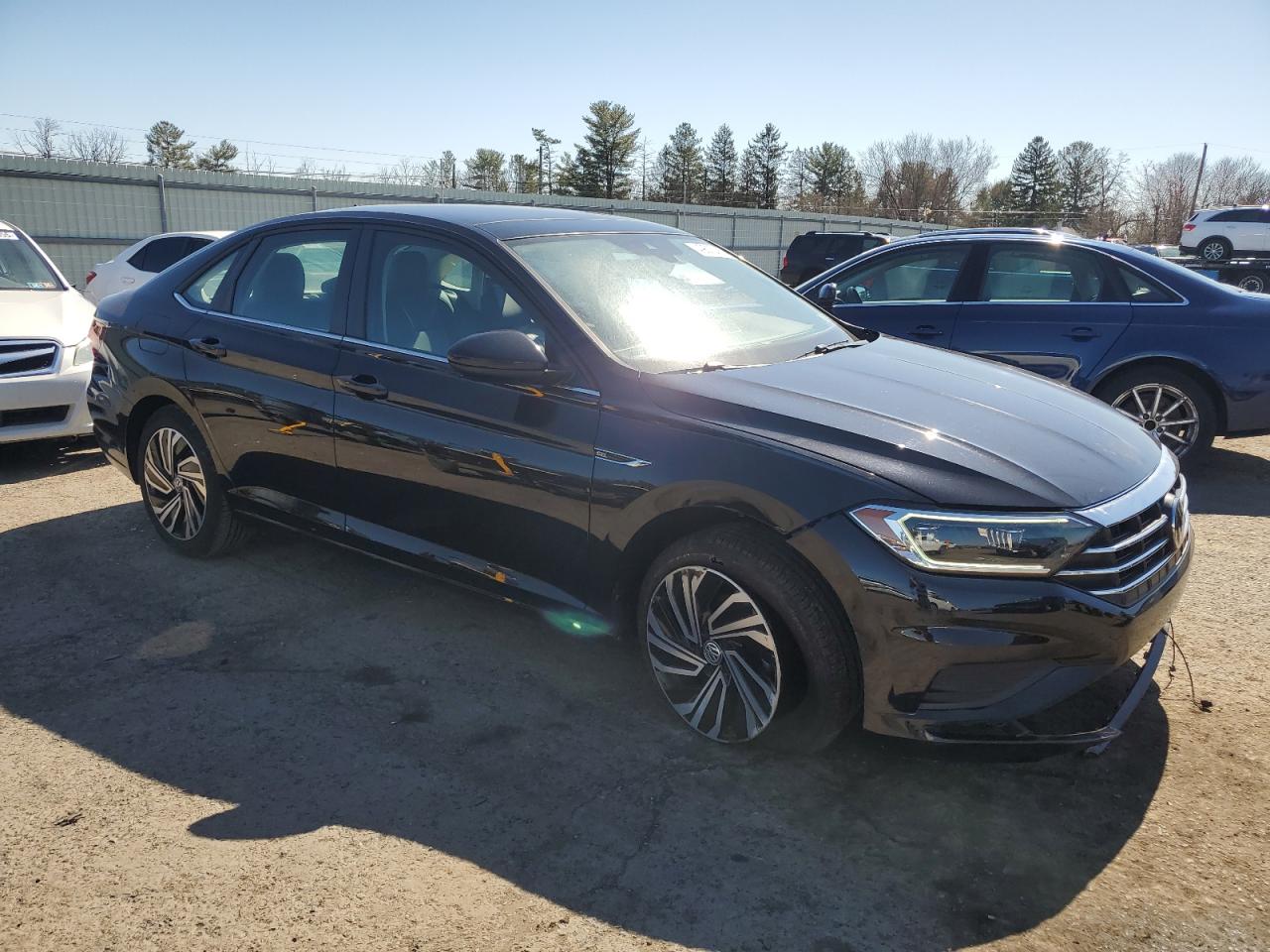 2020 Volkswagen Jetta - Image 4