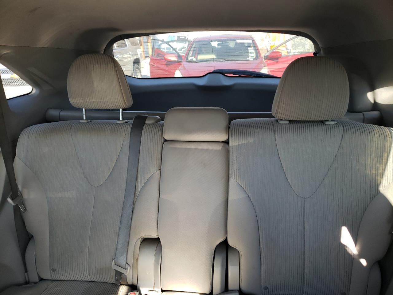 2013 Toyota Venza - Image 10