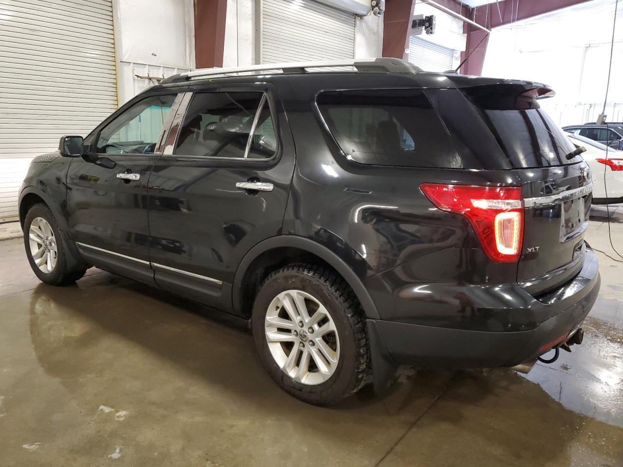 2011 Ford Explorer - Image 2