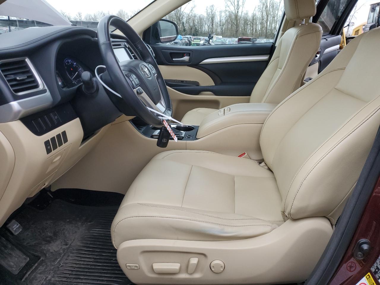 2014 Toyota Highlander - Image 7