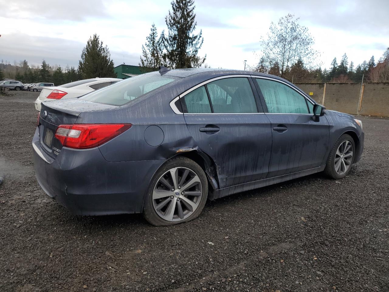 2016 Subaru Legacy - Image 3