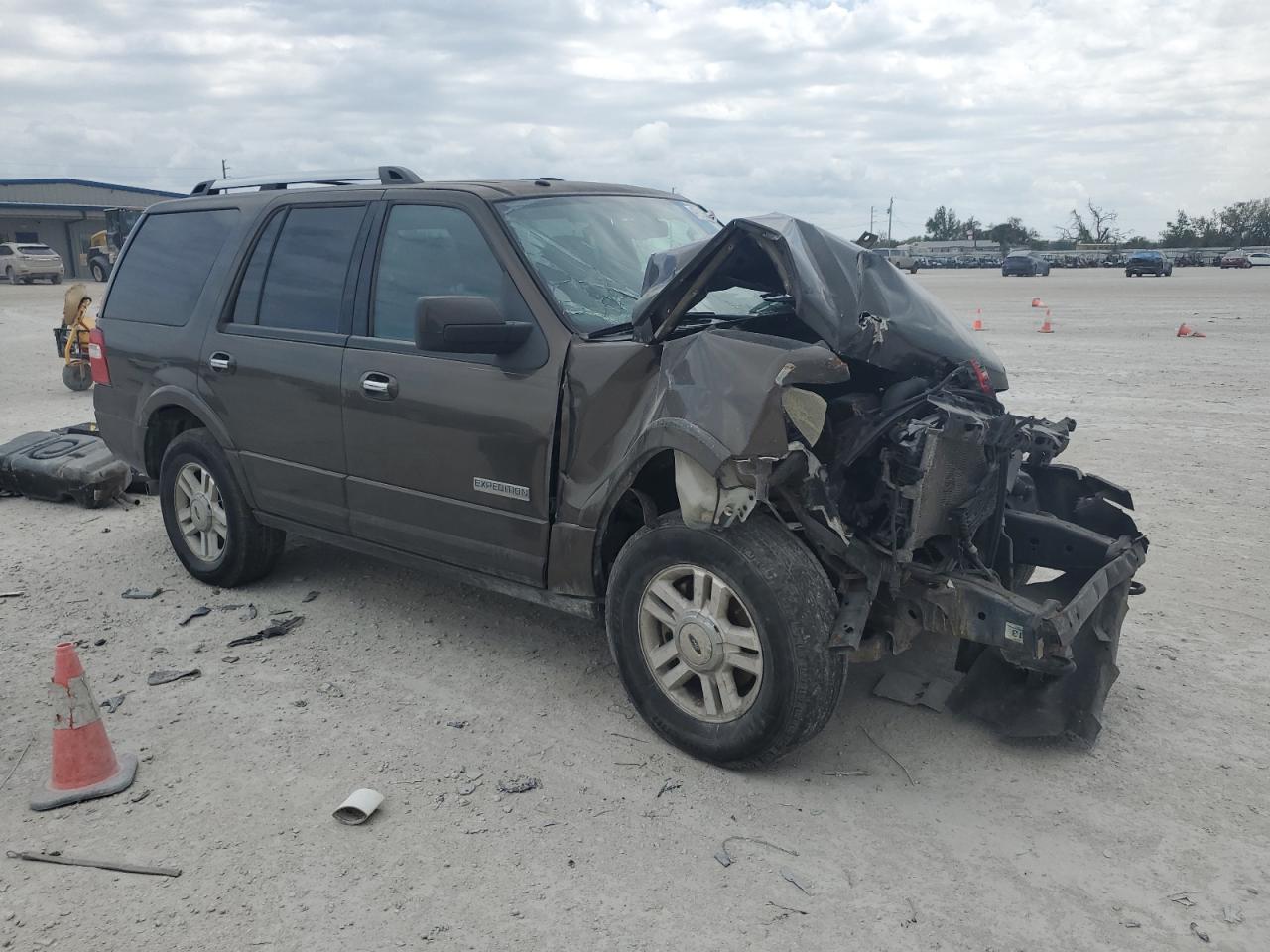 2008 Ford Expedition - Image 4