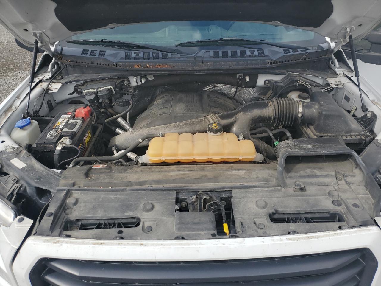 2015 Ford F-150 - Image 11