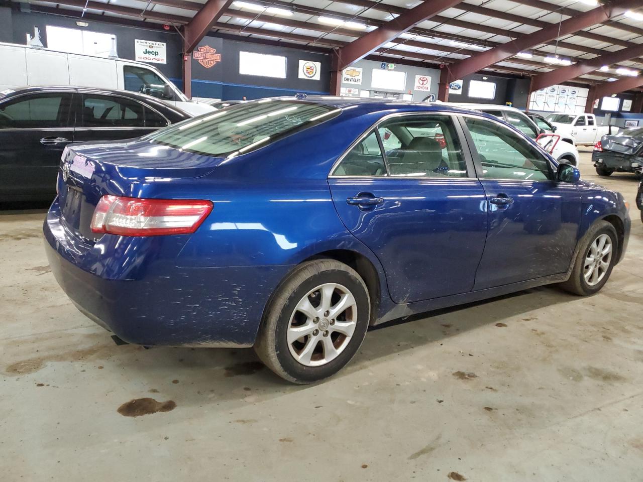 2011 Toyota Camry - Image 3