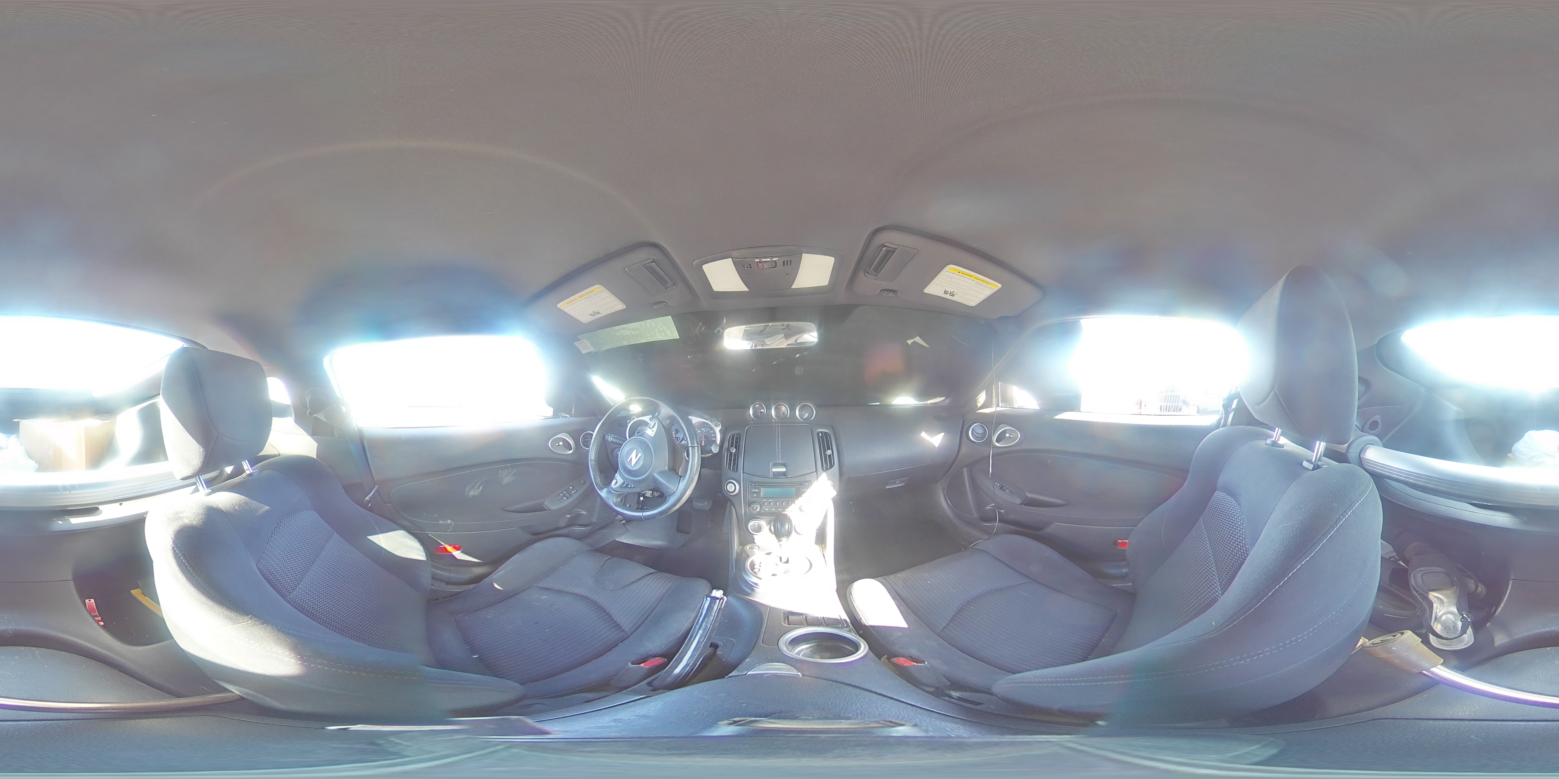 2017 Nissan 370Z - Image 12