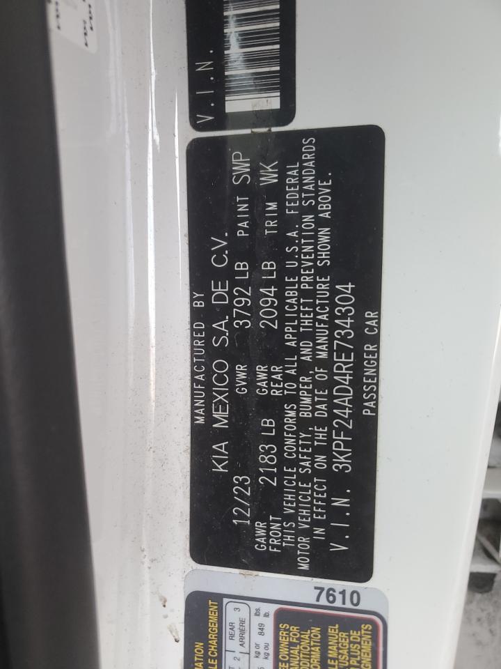 2024 Kia Forte - Image 12