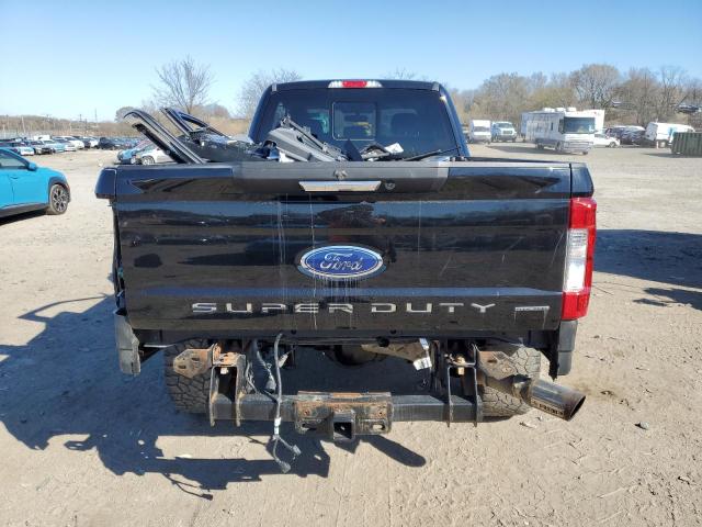 Pickups FORD F250 2017 Czarny