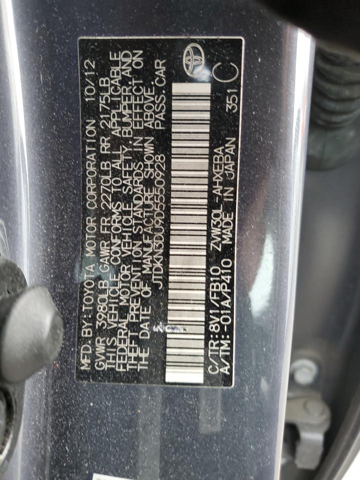 2013 Toyota Prius - Image 14