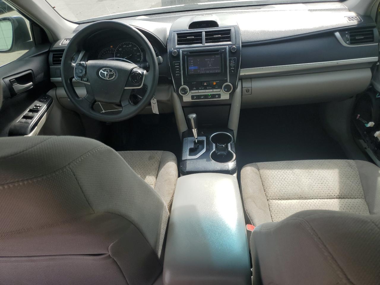 2014 Toyota Camry - Image 8