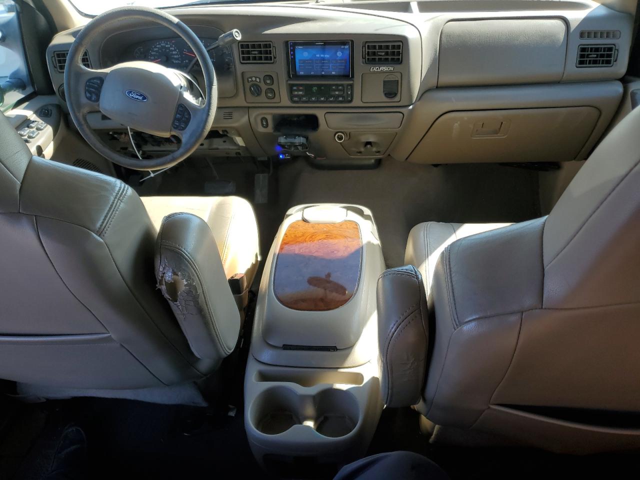 2002 Ford Excursion - Image 8