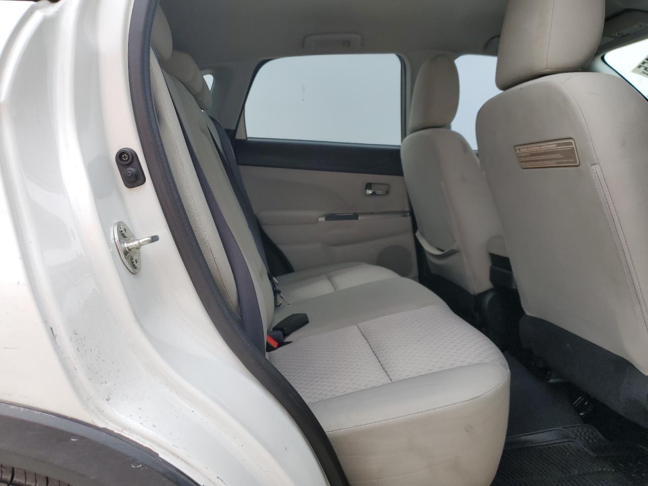 2018 Mitsubishi Outlander Sport Es VIN: JA4AP3AU2JU018006 Lot: 47816655