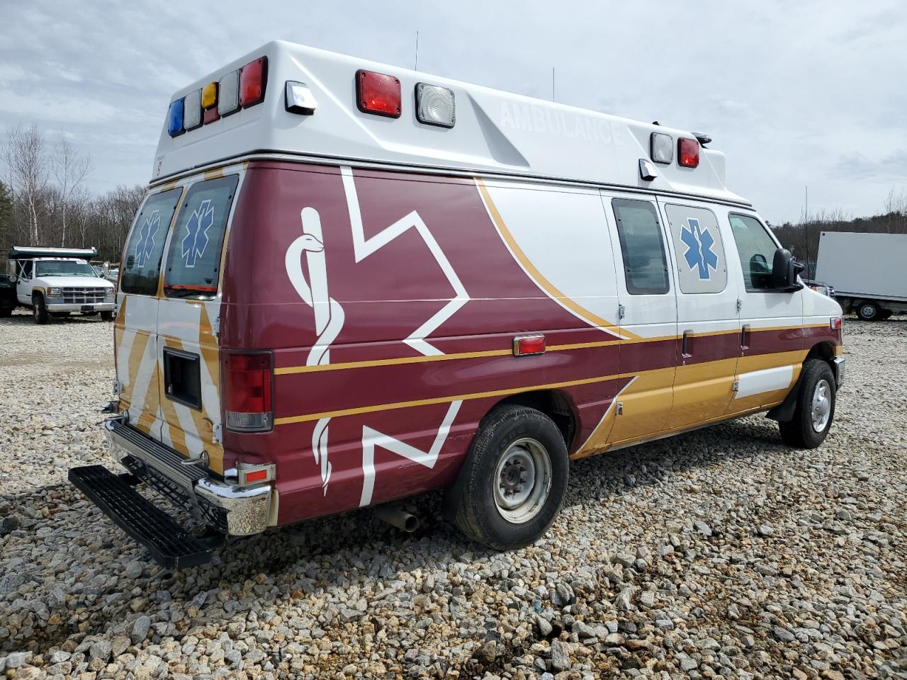 2013 Ford Econoline - Image 3