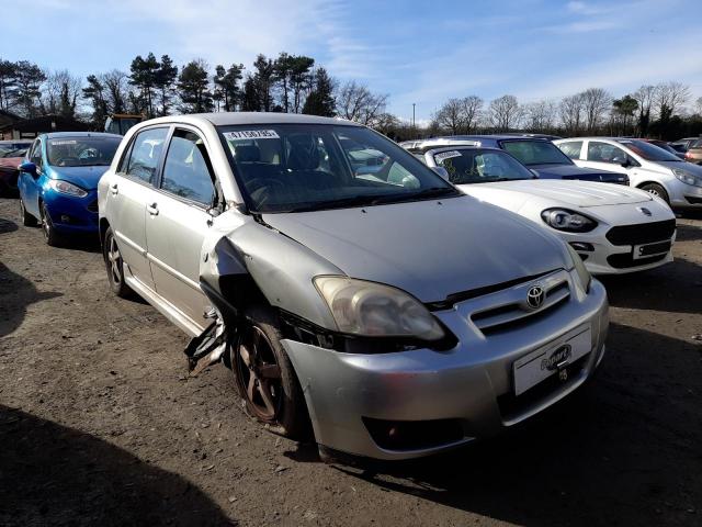 2004 TOYOTA COROLLA T3